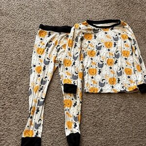 Little Sleepies Pumpkin and Cat Kids Pajama Set - Black and Orange